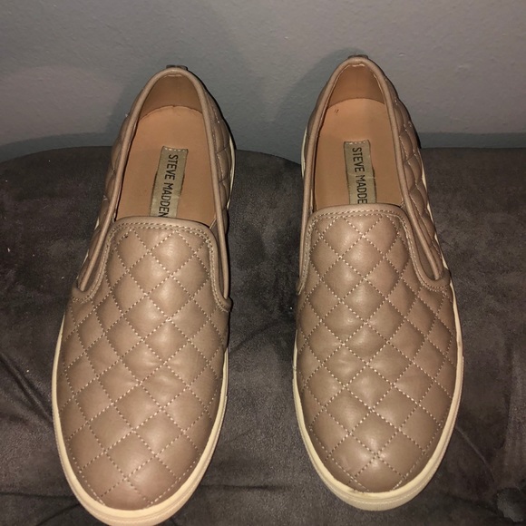 Steve Madden ecentrcq tan sneakers - Picture 3 of 3